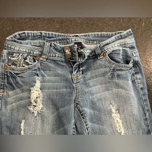 Vanity Premium Collection- Double button, Distressed, Straight, Capris Sz 29 $20